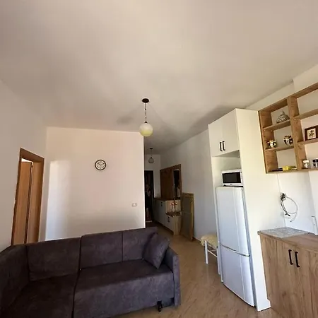 Casa Hoxha Apartament